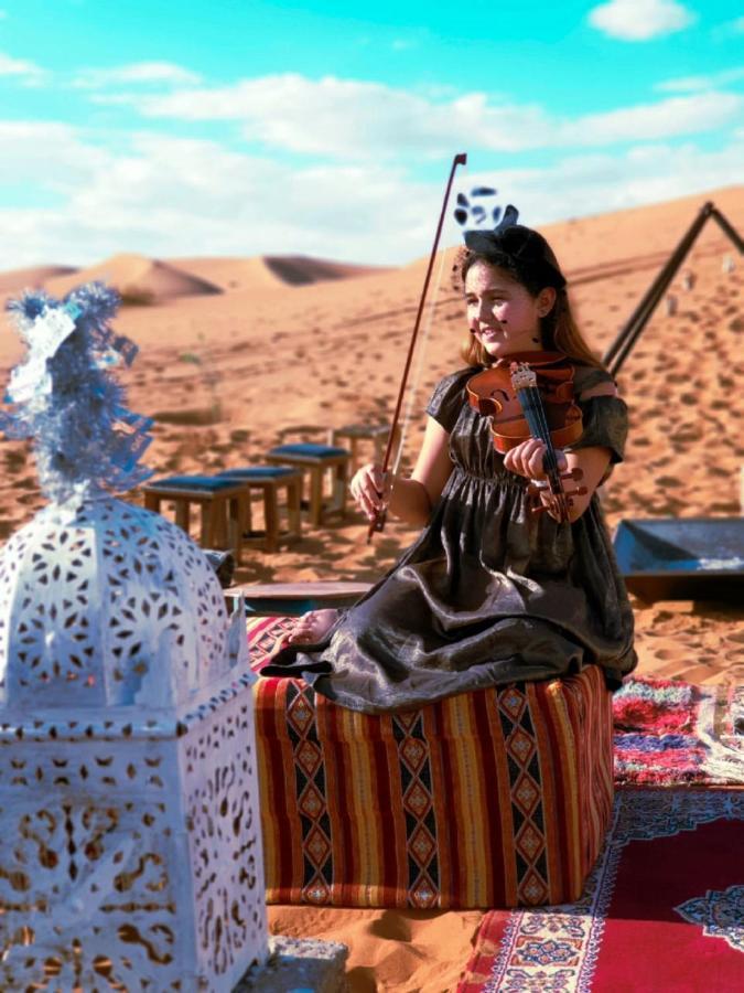 Zahra Luxury Desert Camp 호텔 메르주가 외부 사진